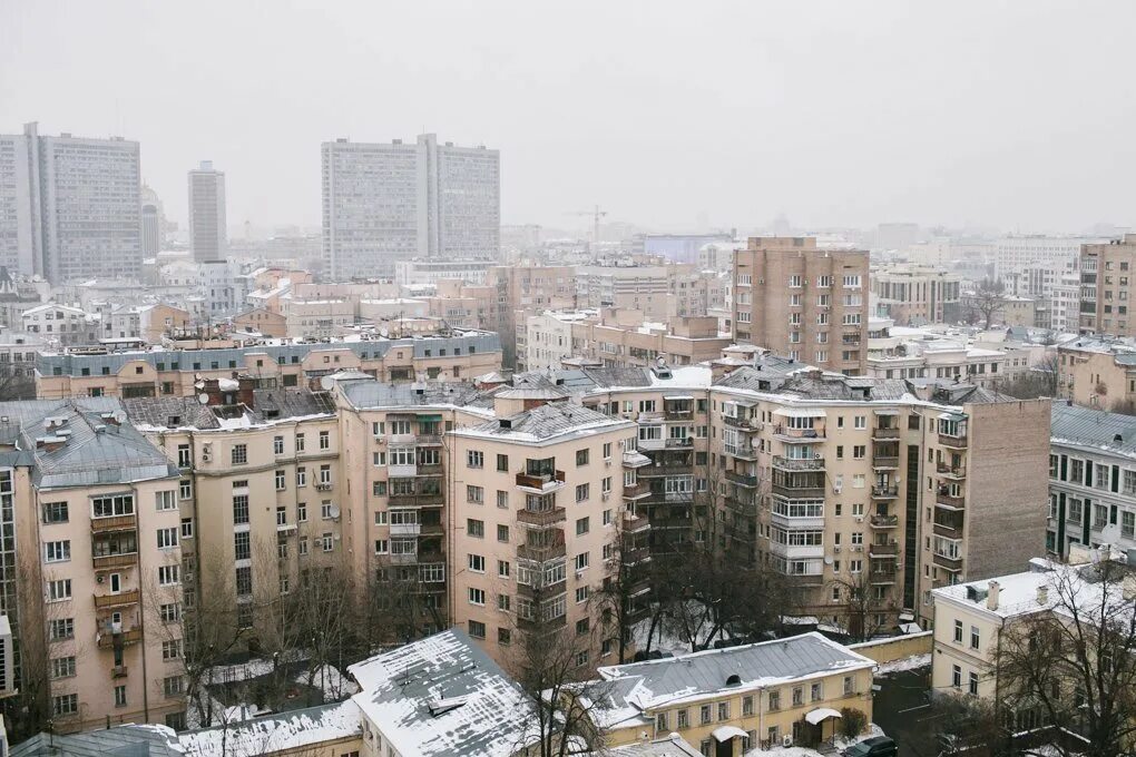 Дом трилистник в переулке Сивцев Вражек. Дом трилистник Москва. Сивцев Вражек 15/25. Трилистник в Сивцевом Вражке.