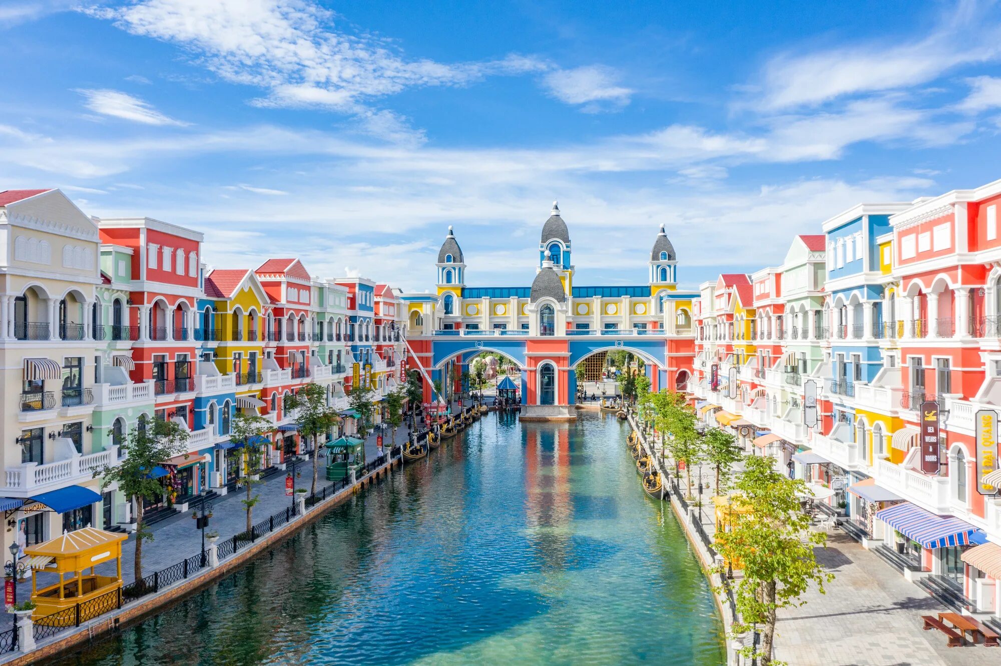 Гранд тай. Гранд ворлд фукуок. du lịch. global tourism. vietnam 2025.
