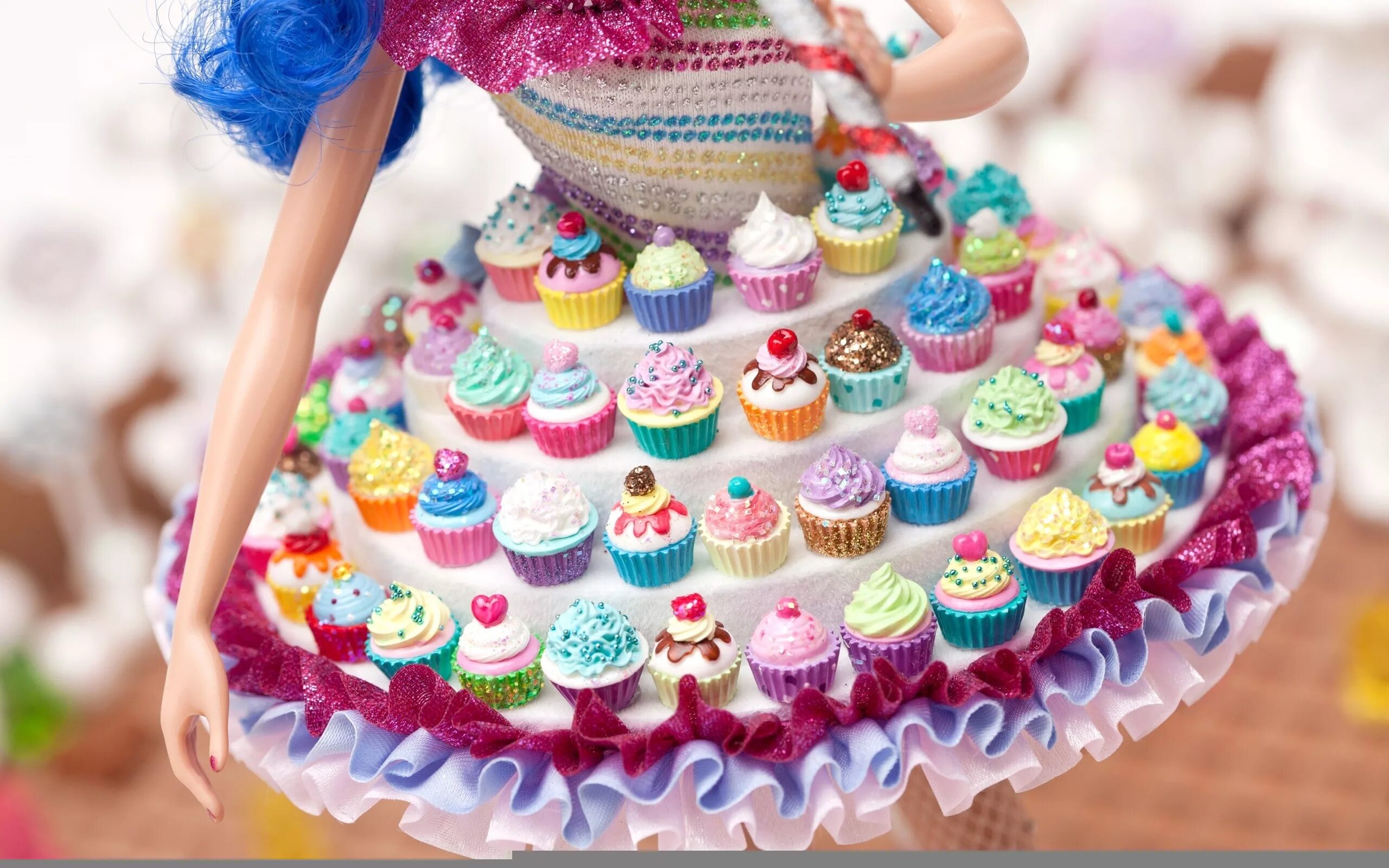 Капкейк Барби. Красивые торты для девочек. Яркий тортик для девочки. Самые красивые тортики для девочек.