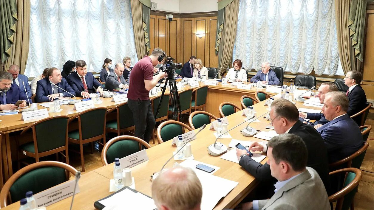 цб рф заседание. центральный банк россии заседание. волго-вятское главное управление банка россии фронтально. совет директоров центробанка. заседание центробанка сегодня.