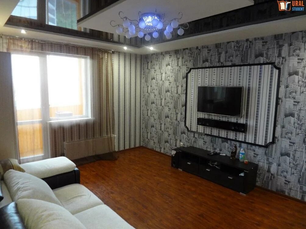 Снять квартиру на долгий срок в красноярске. Боровая 25 екатеринбург. Снять квартиру на долгий срок в красноярске. Квартира горького. Квартира в центре красноярска.