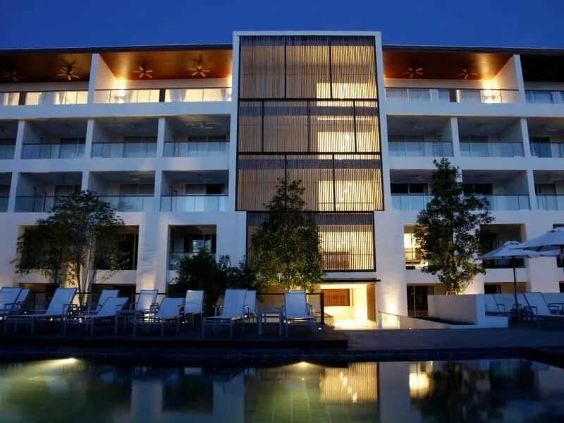 Vibe phuket patong. Отель x2 Vibe Phuket Patong. Отель the nap Patong 4. Nap Patong 4 Пхукет. Four points by Sheraton Phuket.