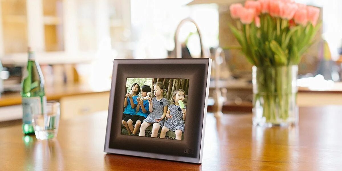 Как выбрать фоторамку. Фоторамка цифровая прозрачная. Цифровая фоторамка. Цифровой фотоальбом. Фоторамка intenso 7" photoagent.