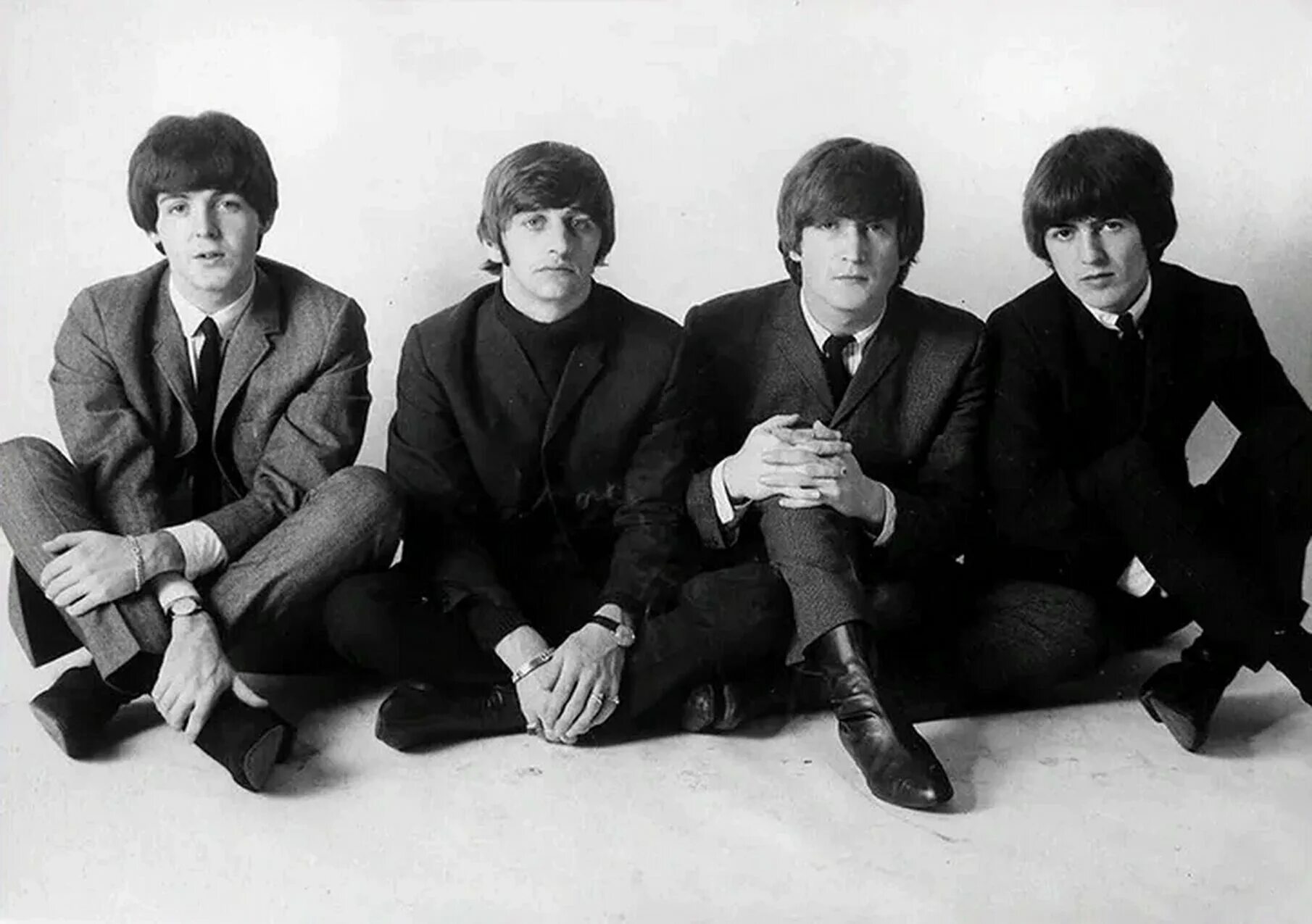 Битлз небеса. Битлз. the beatles 1960. группа битлз фото. beatles 1990.