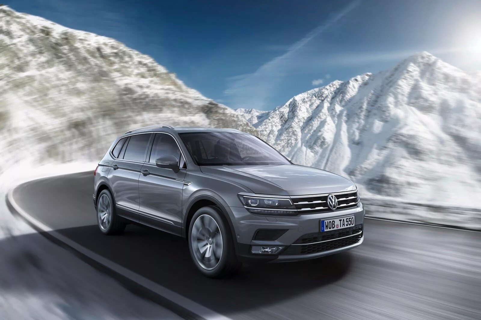 Фольксваген удлиненный. VW Tiguan 7 Allspace. VW Tiguan Allspace. Allspace Tiguan 2017. VW Tiguan Allspace 2019.