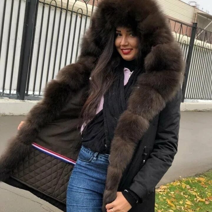 Женские парки с натуральным мехом зимние соболь. Парки с мехом песца. Пальто и брюки одинаковая ткань с чернобуркой. Парки с мехом песца. Парка с мехом финского песца.