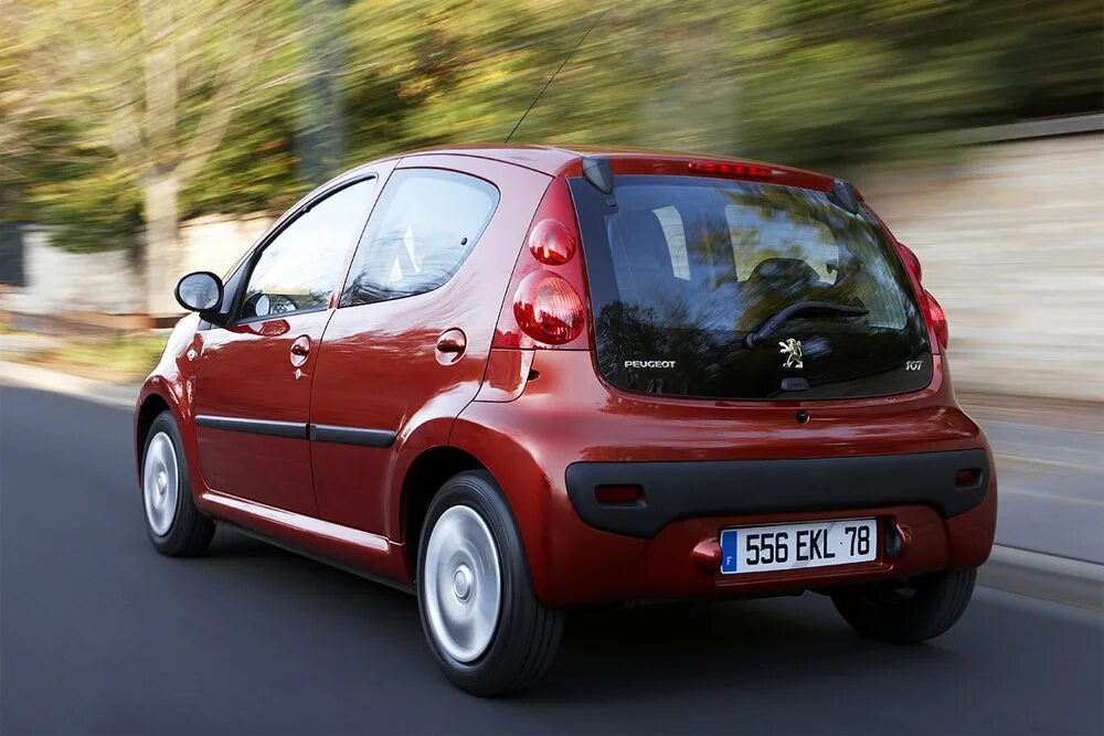2 7 107. Машина peugeot 107. peugeot 107 (5-ти дверный). пежо 107 2009. пежо малолитражка 107.