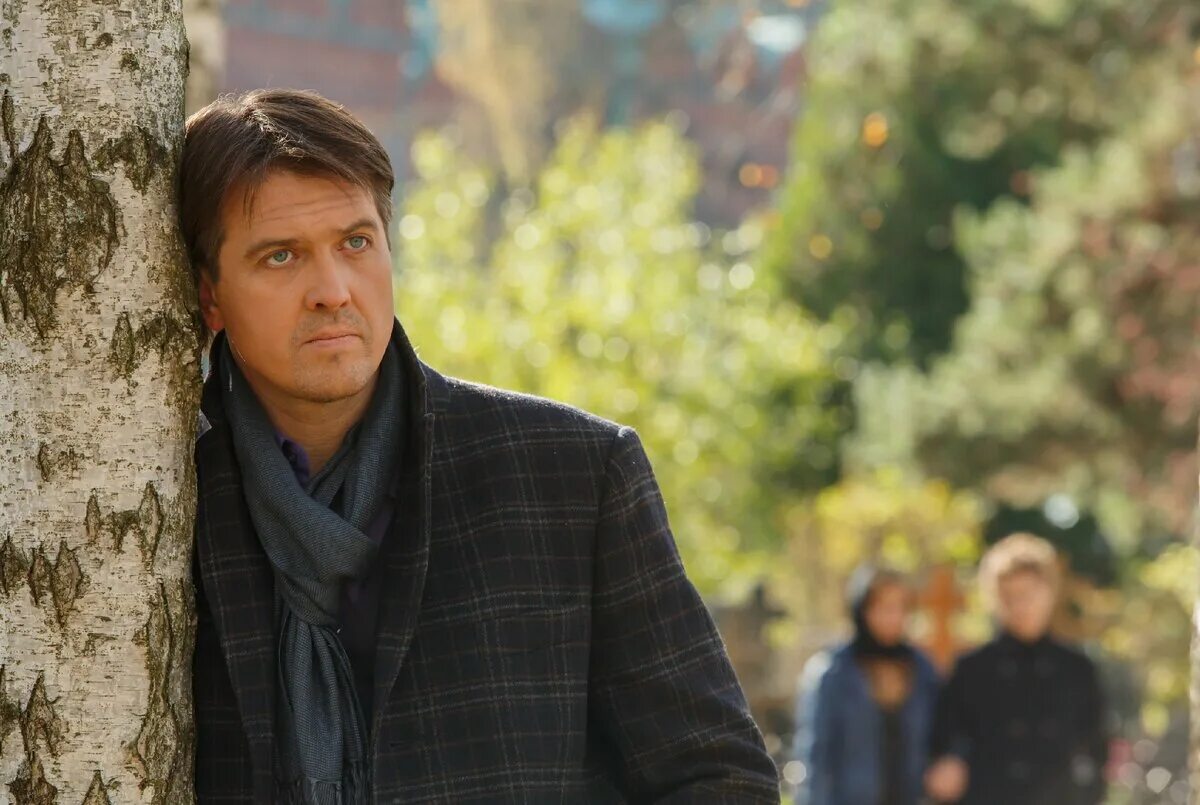 Денисом матросовым актер. Денис матросов. Денисом матросовым актер. Денис матросов. Денис матросов актер фото.