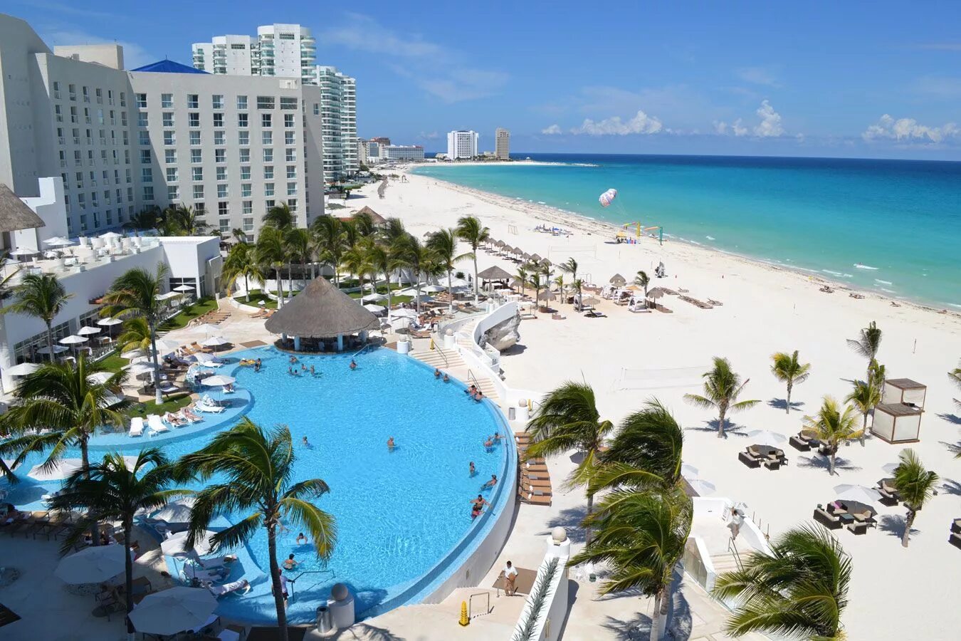 Страна известный курорт. Мексика курорт Канкун. Мексика Канкун отели. Лучшие отели Мексики. Отель Cancun.
