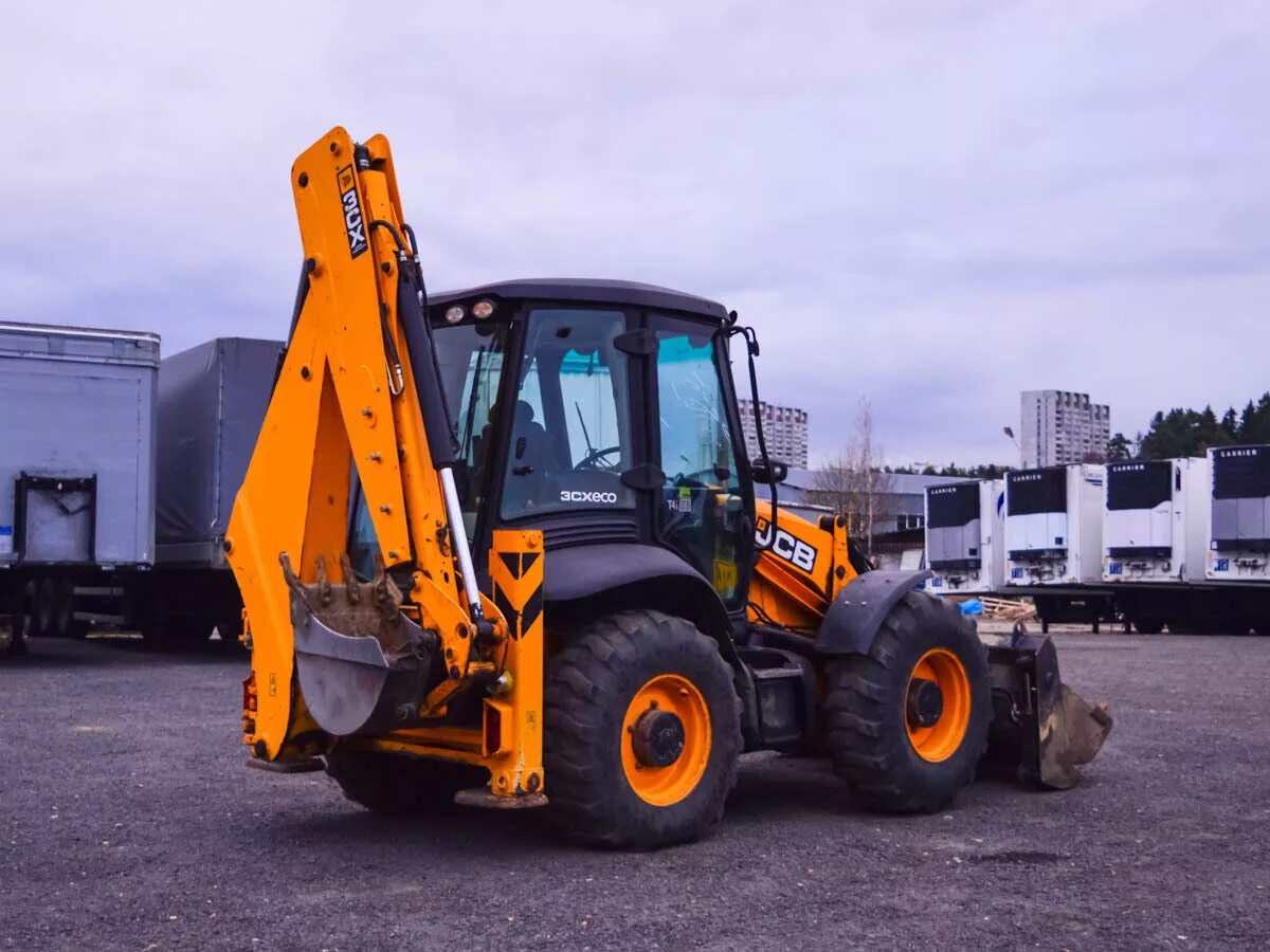 JCB 3cx 2013. JCB 3cx 2013 года. Экскаватор-погрузчик равноколесный XCMG xc8-s3570. JCB 3cx 2013 зима. Ковш передний jcb 3cx