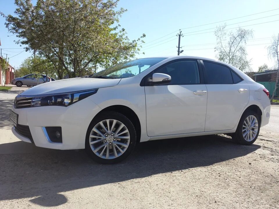 Toyota corolla 2014 disk. Тойота королла е160. Диски королла 2014. Диски королла 2014. Диски королла 2014.