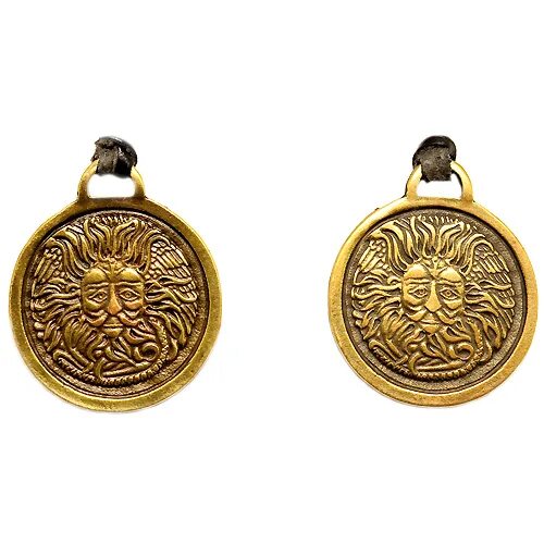 кельтский амулет узел луга. амулет ярило бог солнца золотой. амулет богини любви мары. амулет египетский глаз гора. бог один амулет.