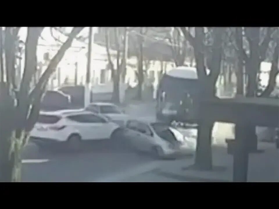 Дтп плохо водителю. Авария на метромосту в омске24. Дтп плохо водителю. Дтп в омске вчера на маркса. Дтп плохо водителю.