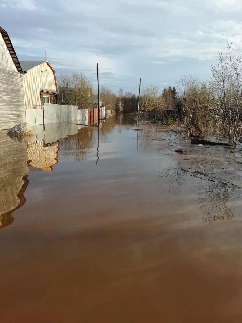 Погода яйва пермский на неделю. Поселок Яйва Александровский район Пермский край. Половодье в Пермском крае. П.Яйва Александровский район. Яйва (посёлок городского типа).