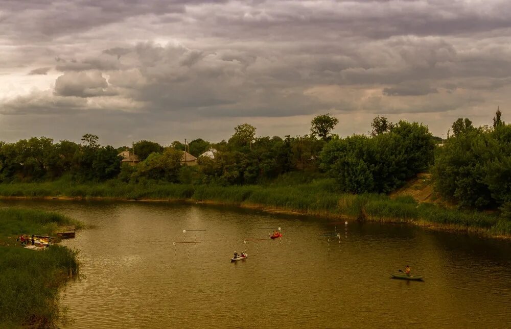 Река волчья донецкая. Балка донецкого кряжа. Речка волчья донецкая область. Волчья (приток вуоксы). Река волчья покровское днепропетровская область.