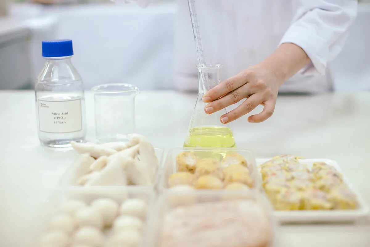 Тест пищевая промышленность. Food Tester. Food Testing Lab. Microbial Analysis of food. Тест пищевой промышленности