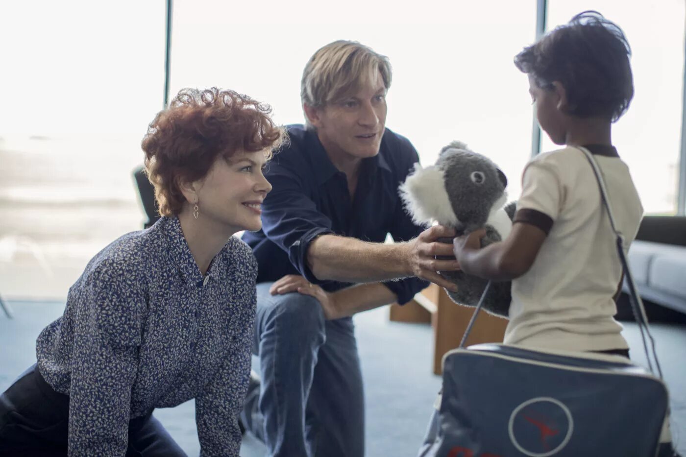 волк и лев фильм. кино волк и лев 2022. лион дев патель. волк и лев франция 2021 фильм. лев кинотеатры.