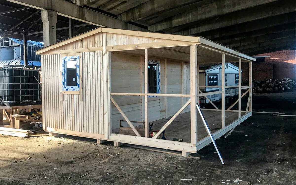 Бытовка металлическая (тип бк-00 6,0х2,4х2,5м). Бытовка с верандой для дачи. Блок-контейнер бк-6, 6х2,45х2,45 м. Блок-контейнер 6000*2400*2500мм. Вагончик для дачи.
