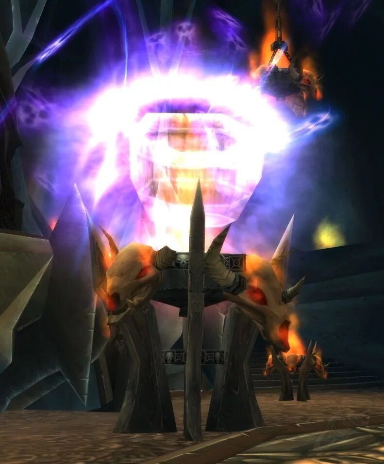 Горнило душ. Doom горнило меч. Горнило. Хэллоуин хроники хаоса пасхалка. 3.