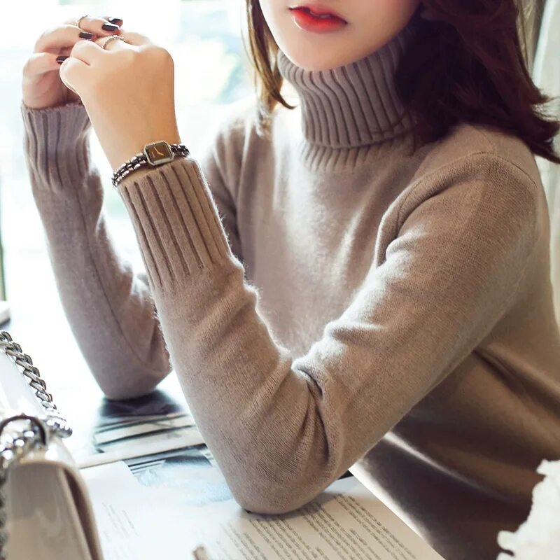 Отказали в фото в свитере с горлом Ribbed polo neck sweater with cable detail to front and back. From Fisherman out