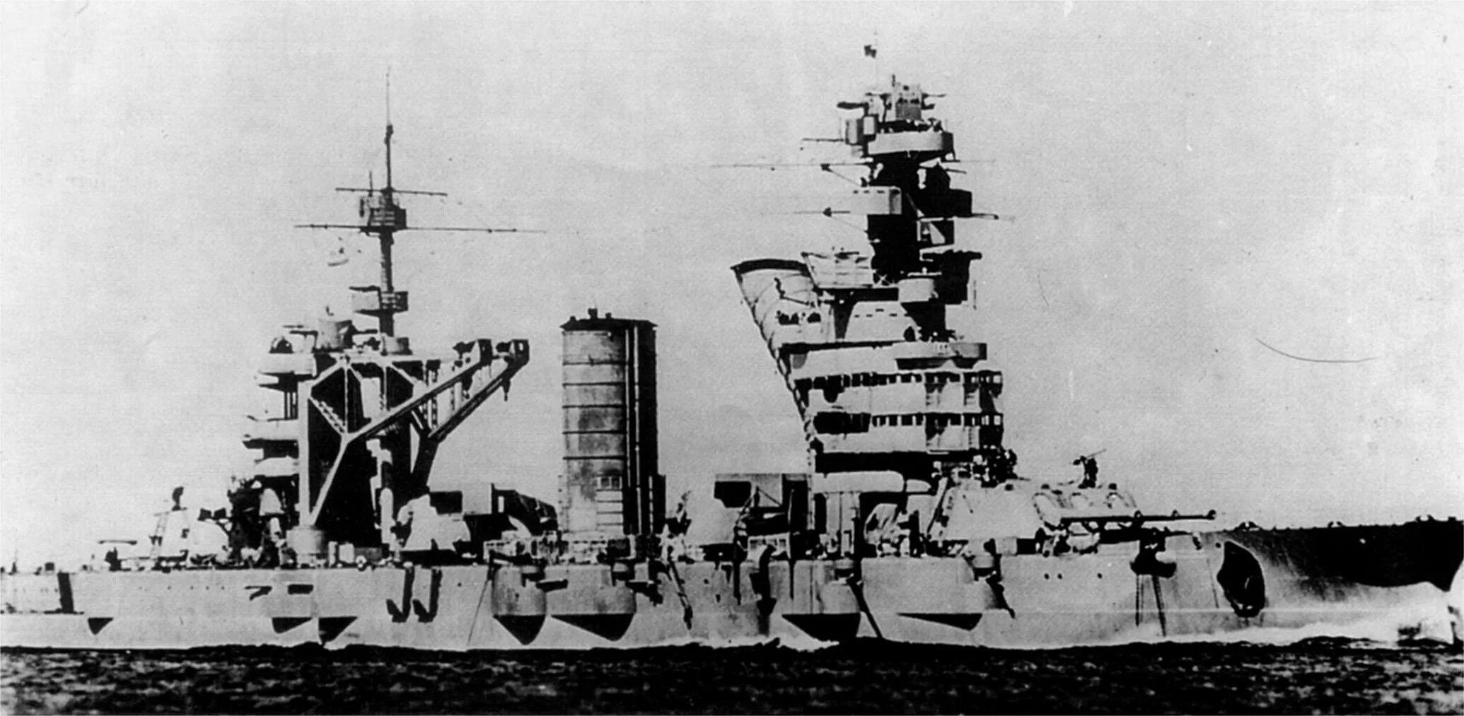 краснознамённый линейный корабль «октябрьская революция». линкор революция. линкор революция. линейный корабль гангут. советский линкор «октябрьская революция».