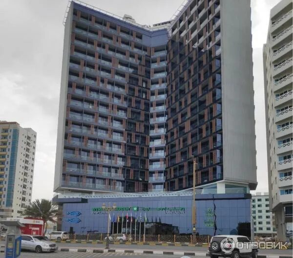 Аджман отель виндхам. Аджман wyndham garden. Wyndham garden оаэ. Виндхам гарден аджман. Wyndham garden ajman corniche эмират.