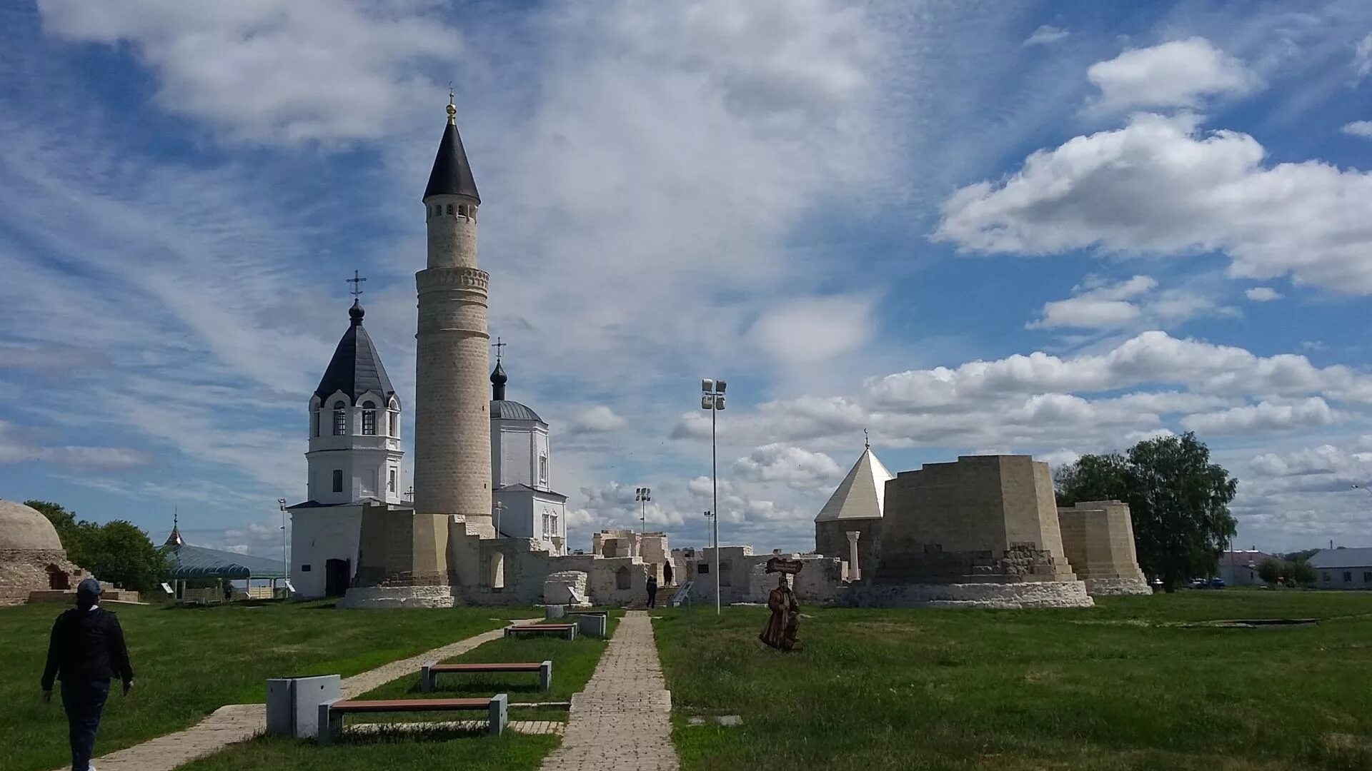 Культурное и природное наследие поволжья. Городище Болгар Казань. Заповедник Городище Булгар Казань. Болгарский историко-археологический комплекс Болгар Татарстан. Болгар Казань археологический комплекс.