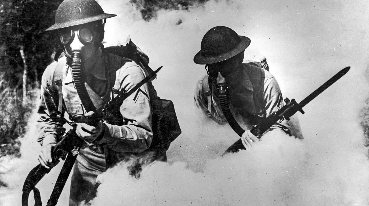 Первое использование газов. Химическое оружие первой мировой войны 1914-1918. Химическое оружие 1 мировой войны. Хлор в первой мировой войне.