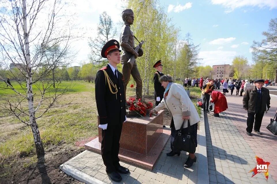Работа гвардейское районе. Гвардейский парк. средний гвардейский парк. пгт гвардейское. нижний гвардейский парк.
