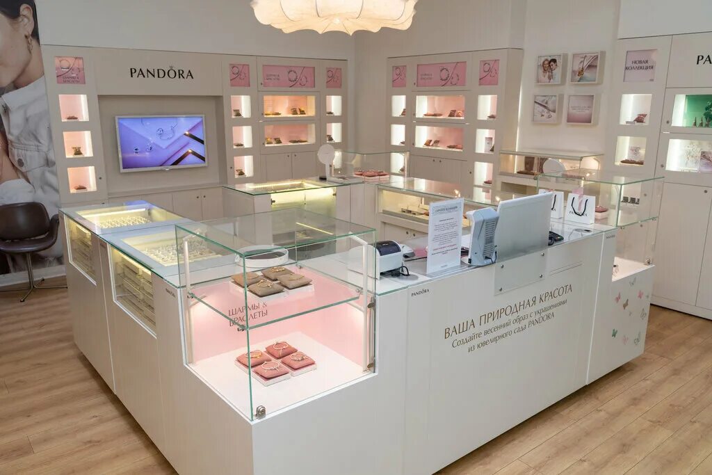пандора ювелирный салон. бауманская пандора. пандора ювелирные магазины в москве адреса магазинов. Pandora севастополь муссон. пандора махачкала цум.