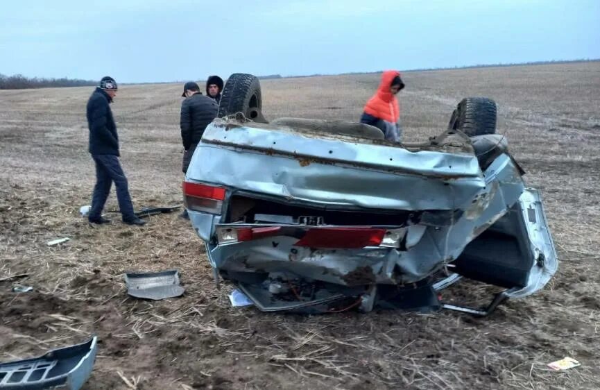 Под сальском. ДТП В Ростовской области. Автомобили Ростовская область. Авария под Таганрогом сейчас.