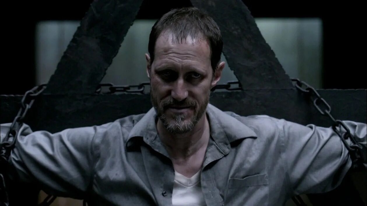 кристофер хейердал сверхъестественное. алистер сверхъестественное. аластор сверхъестественное. Alastair supernatural. аластор демон сверхъестественное.