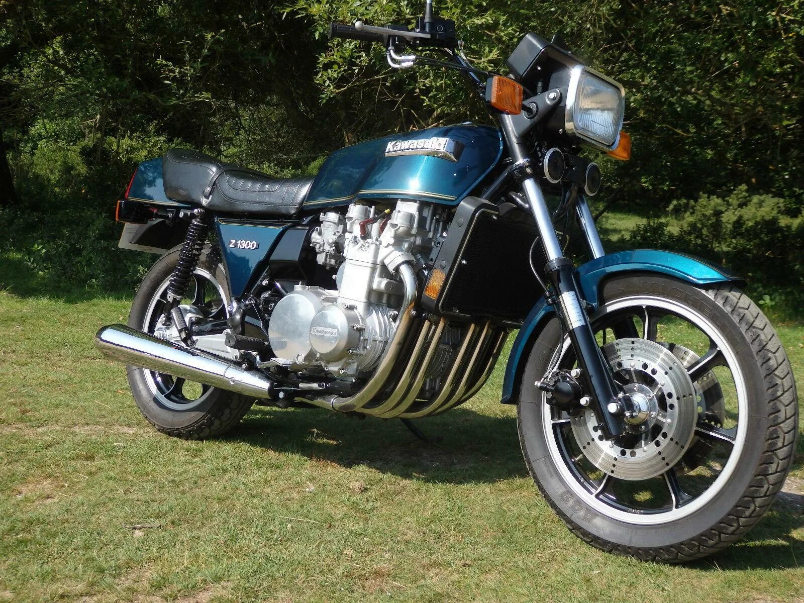 Kawasaki z1300. Kawasaki z1300. Кавасаки 1980. Кавасаки 1300 вояджер. Кавасаки 1300.