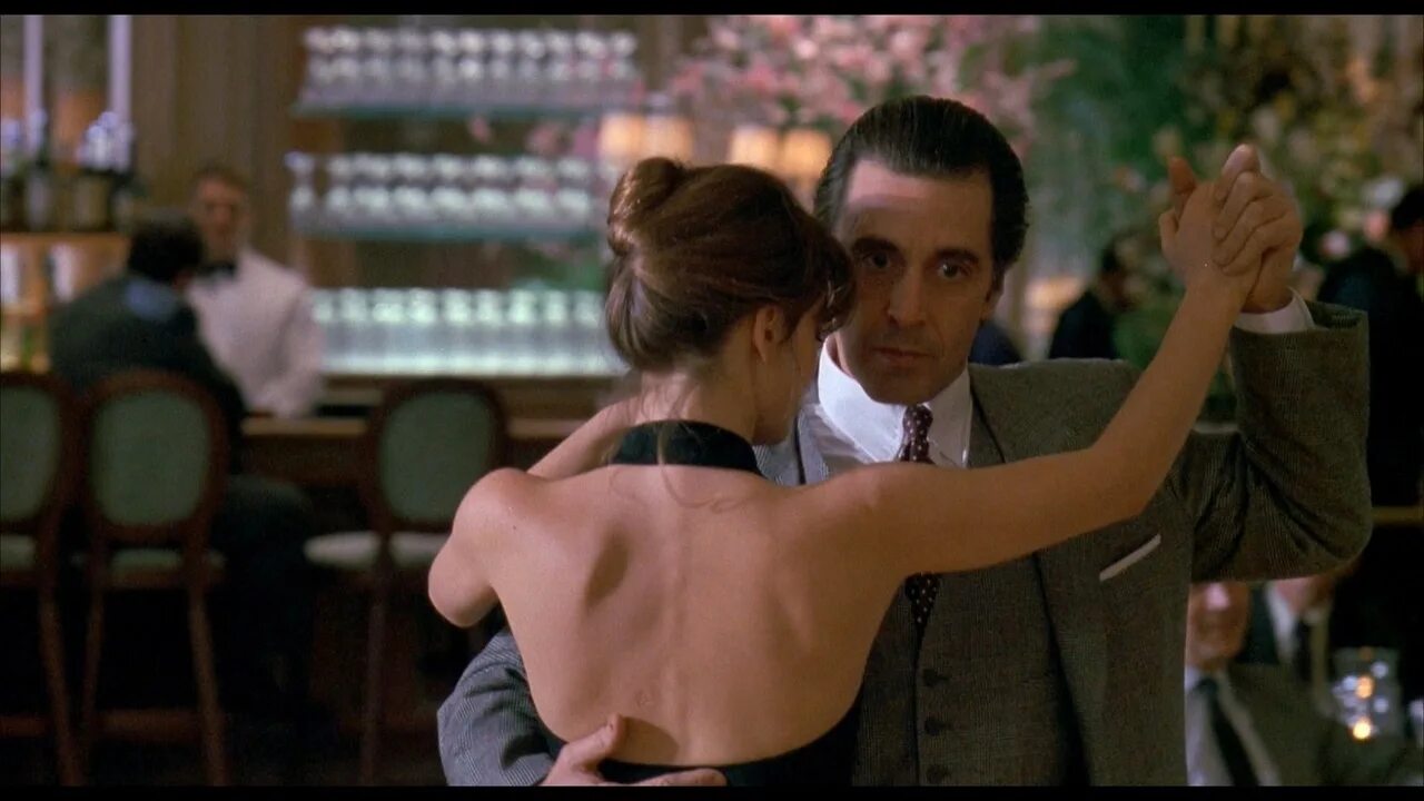 Аль Пачино 1992. Аль Пачино запах женщины танго. Аль Пачино Scent of a woman. Аль пачино слепой