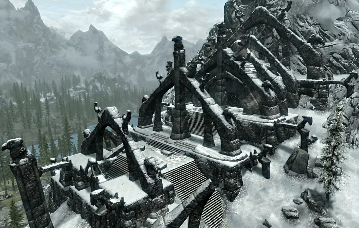 Драконий пик скайрим. Skyrim ветреный пик. Bleak Falls Barrow скайрим. Ветреный пик скайрим.