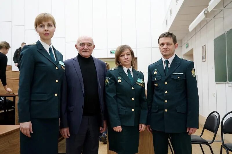 Сайт воронежской таможни. Правобережный таможенный пост воронеж. Сайт воронежской таможни. Сайт воронежской таможни. Толочко воронежская таможня.