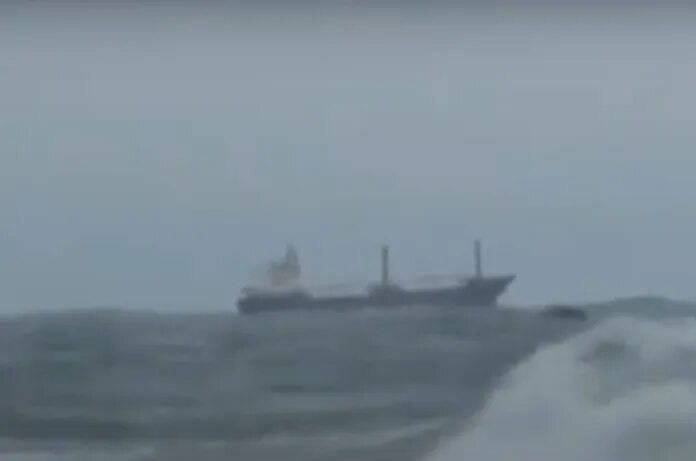 Пожар паром палермо. У берега 88 глава. У берега 88 глава. Ночь у берега 46 глава. Пожар паром палермо.