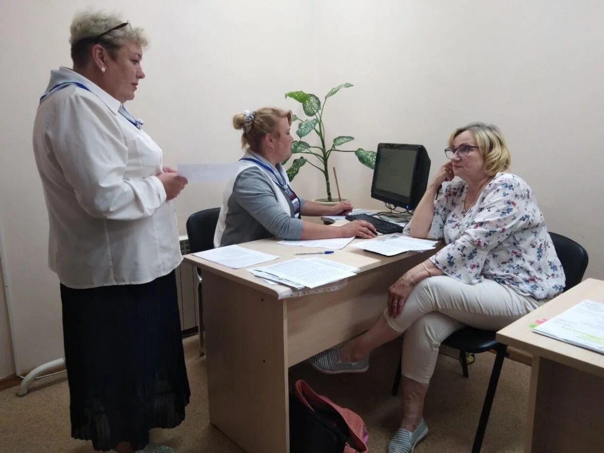 Служба социальных участковых. Социальные участковые в спб. Социальное обслуживание в петербурге. Спб гку центр организации социального обслуживания сайт. Участковая социальная служба специалисты.