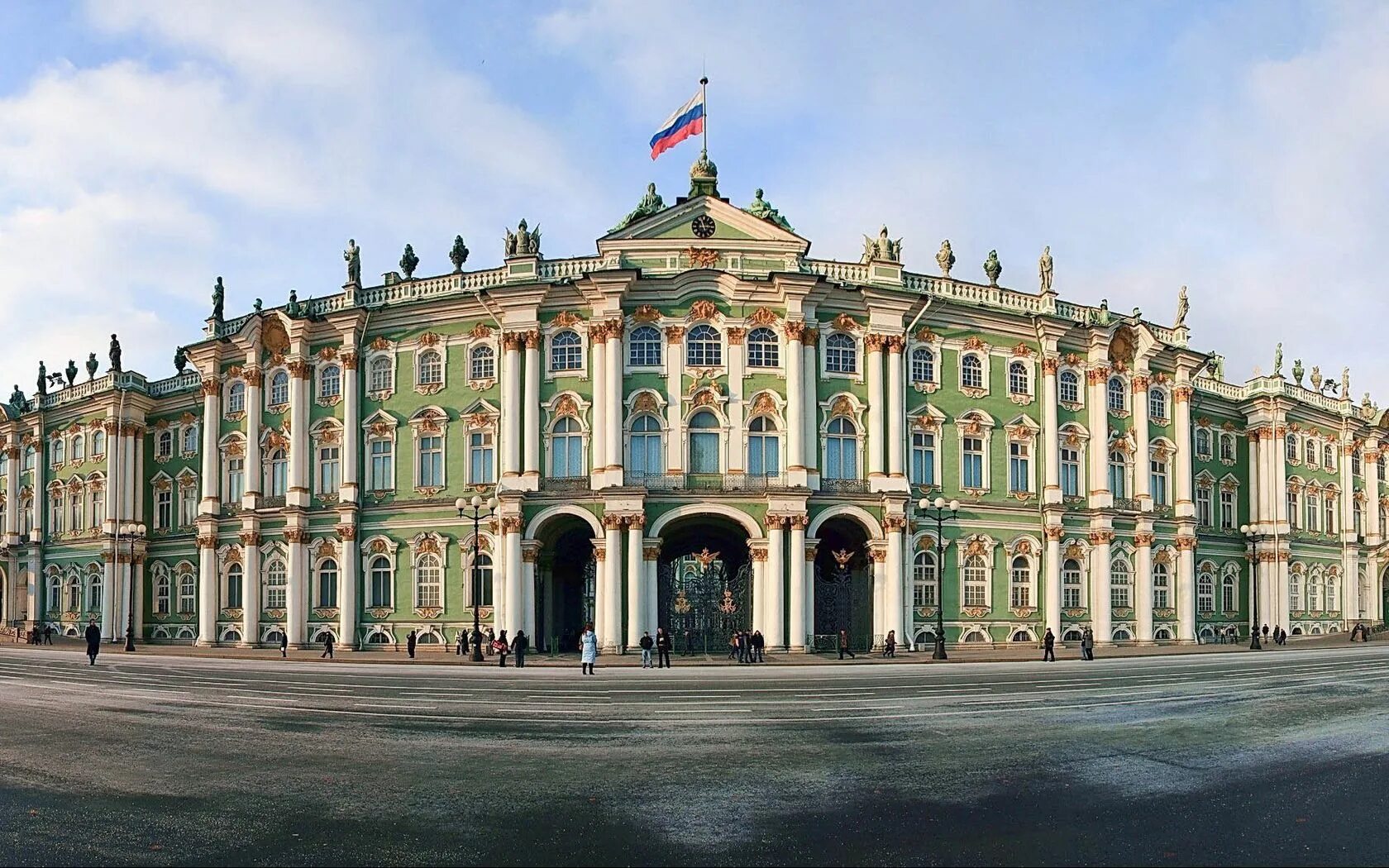 Музей Эрмитаж в Санкт-Петербурге. Музей зимний дворец в Санкт-Петербурге. Зимний дворец музей Эрмитаж. Зимний дворец Петра i, Санкт-Петербург. The state hermitage