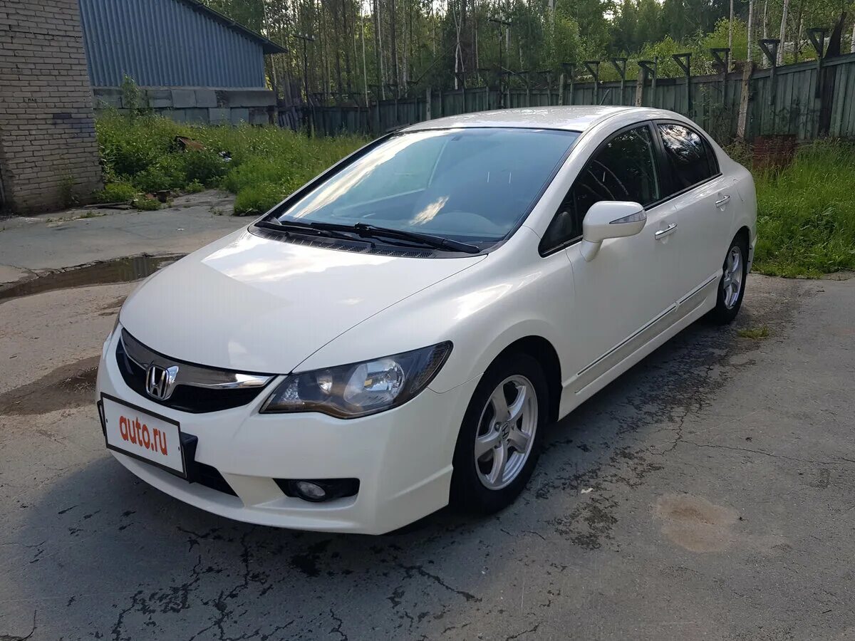 Honda Civic Hybrid 2009. Honda Civic 2009 гибрид. Honda Civic 2009 седан. Хонда Цивик 2009 белая.