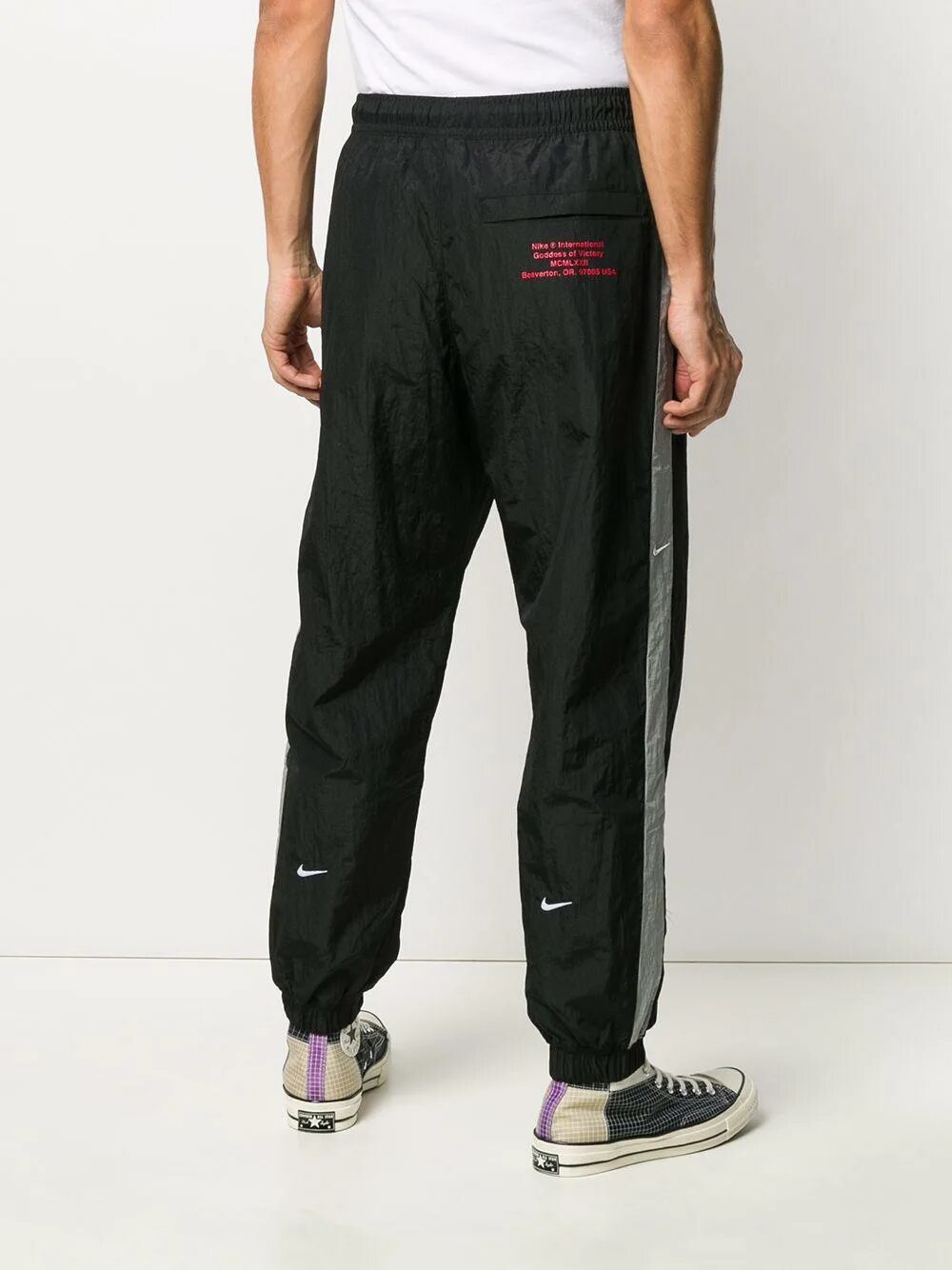 Nike Swoosh Pants. Штаны найк Swoosh. Track Pants Nike NSW Swoosh Pant. Nike Sportswear Swoosh штаны.