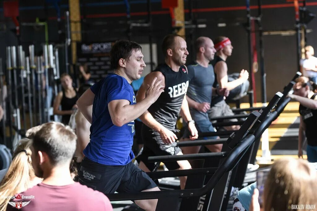 Кроссфит екатеринбург. Рибок кроссфит ЕКБ. Кроссфит ЕКБ Екатеринбург. Reebok CROSSFIT ekb Гурзуфская. Кроссфит Екатеринбург Ирбитская.