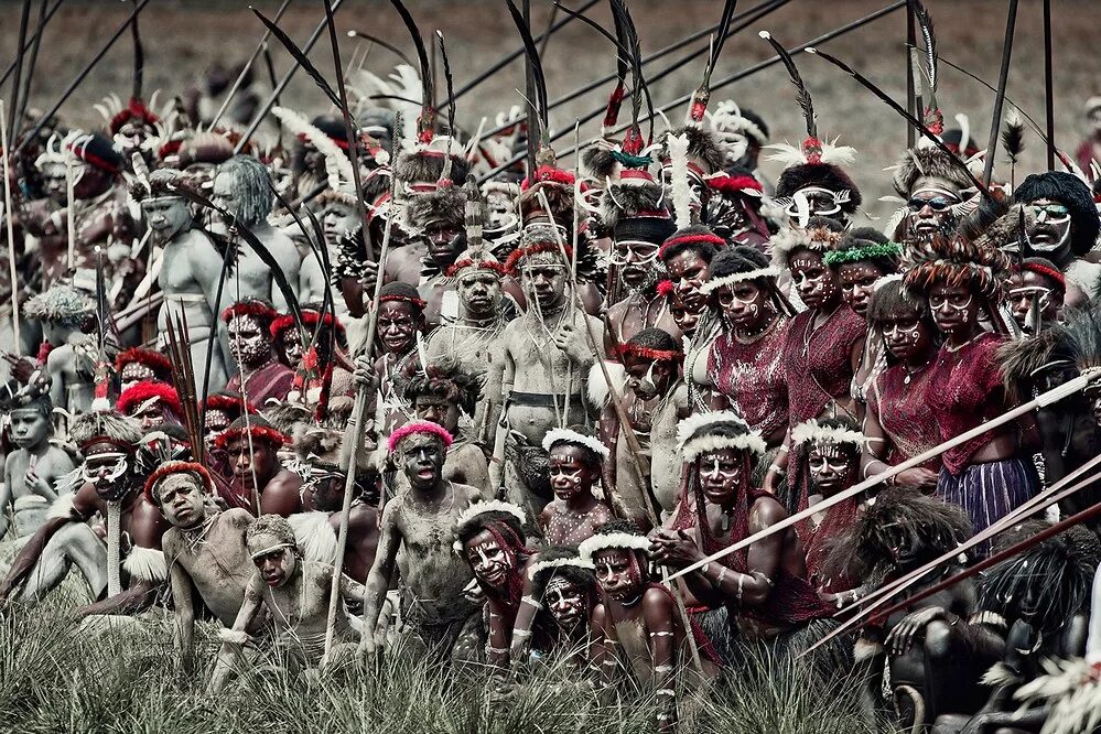Собрание племени. Папуа-новая Гвинея племя яли. Племя яли в новой Гвинеи. Племя яли, Папуа — новой Гвине. Племя новая Гвинея Дани Гвинея.