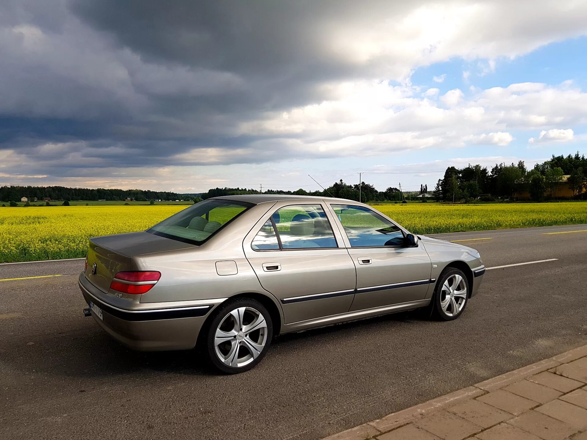 Пежо 406 2000 года. Peugeot 406. Peugeot 406 седан 1999-2004. Пежо 406 седан. Peugeot 406 2001.