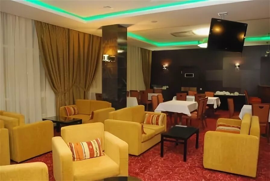 Рейтинг астана. Oasis Астана. Holiday Inn Астана. Отель Hotel Nour Congress. «Гранд Алатау 4».