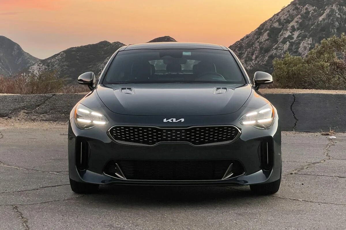 Kia Stinger 2022. Kia Stinger New 2022. Kia Stinger gt 2022. Kia Stinger 2022 gt line. Киа стингер 2022 характеристики