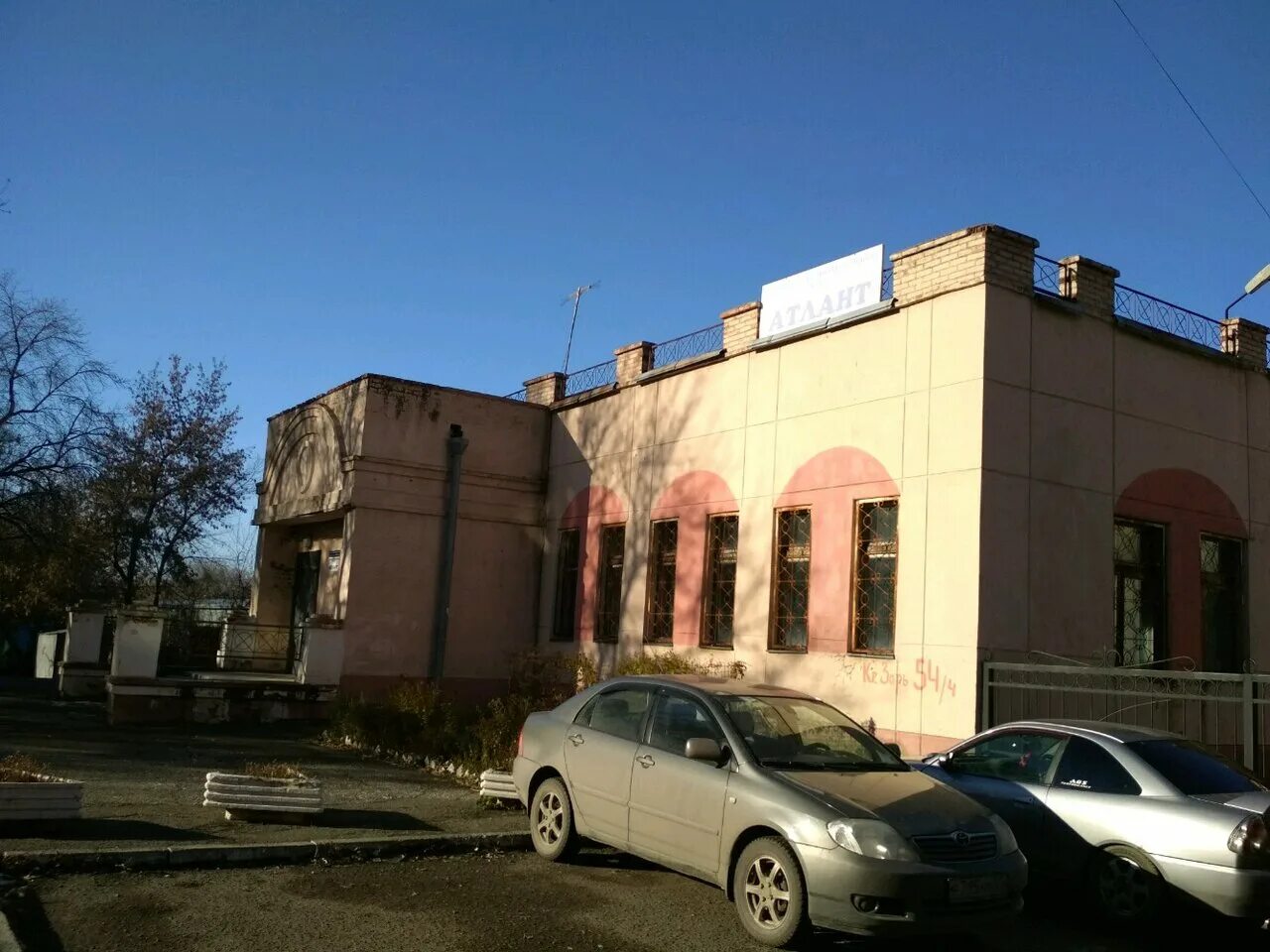 красных зорь 54. красных зорь, 54. улица красных зорь воронеж. городской клинический перинатальный центр омск. красных зорь 54.