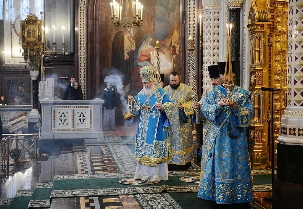 Всенощное бдение на благовещение. Благовещение Пресвятой Богородицы храм Христа Спасителя.