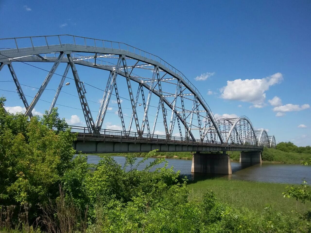Мост через ишим. Мост в петропавловске казахстан. жд мост ишим. петропавловск мост через ишим. мост река ишим.
