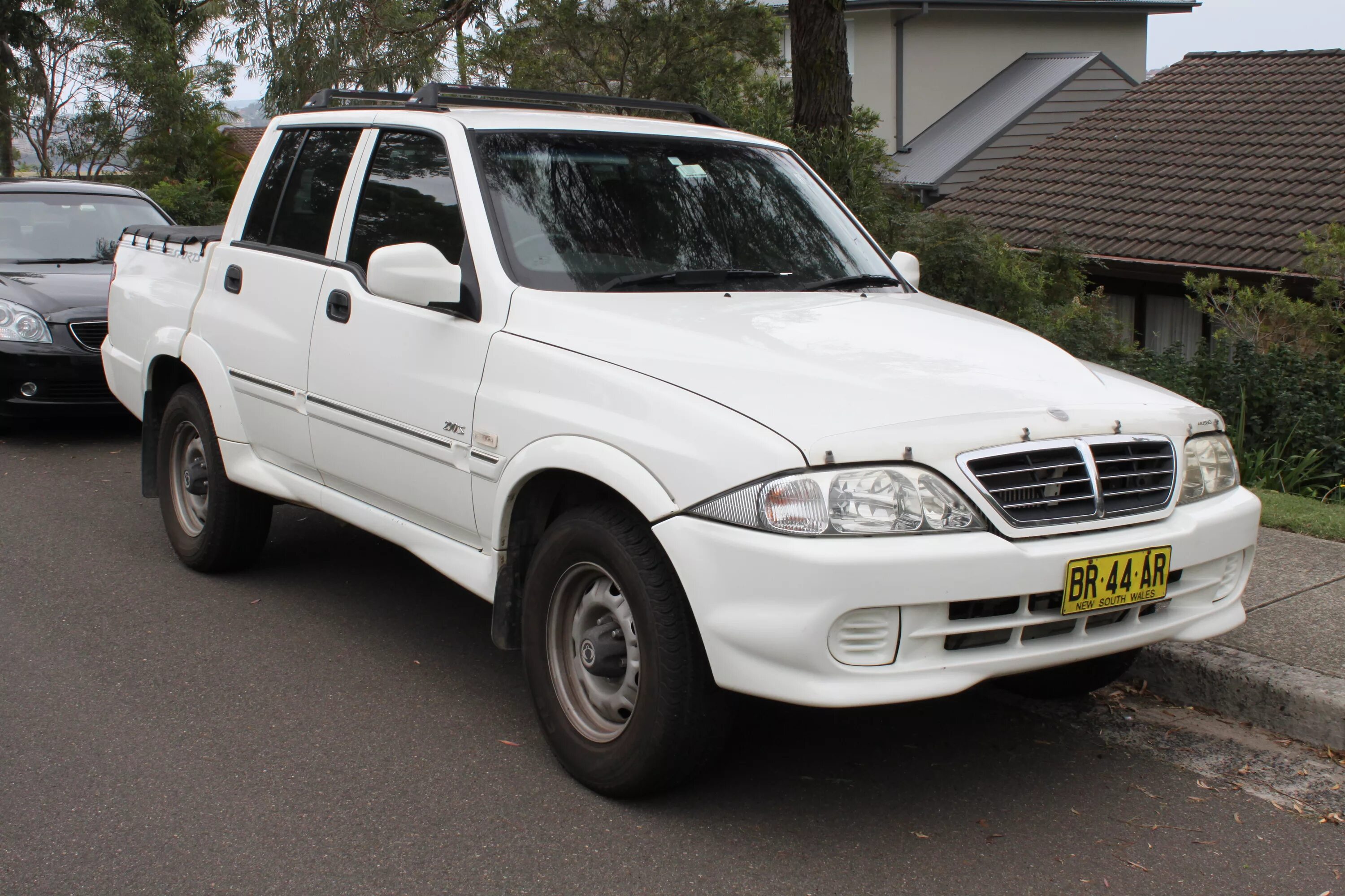 Ssangyong musso sport. Санг Йонг Муссо. ССАНГЙОНГ Муссо. SSANGYONG Musso Sports, 2005. Санг енг Муссо спорт.